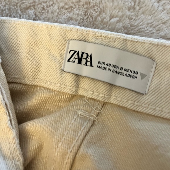 Slouchy Zara High Rise Jeans size 8 - Picture 4 of 5